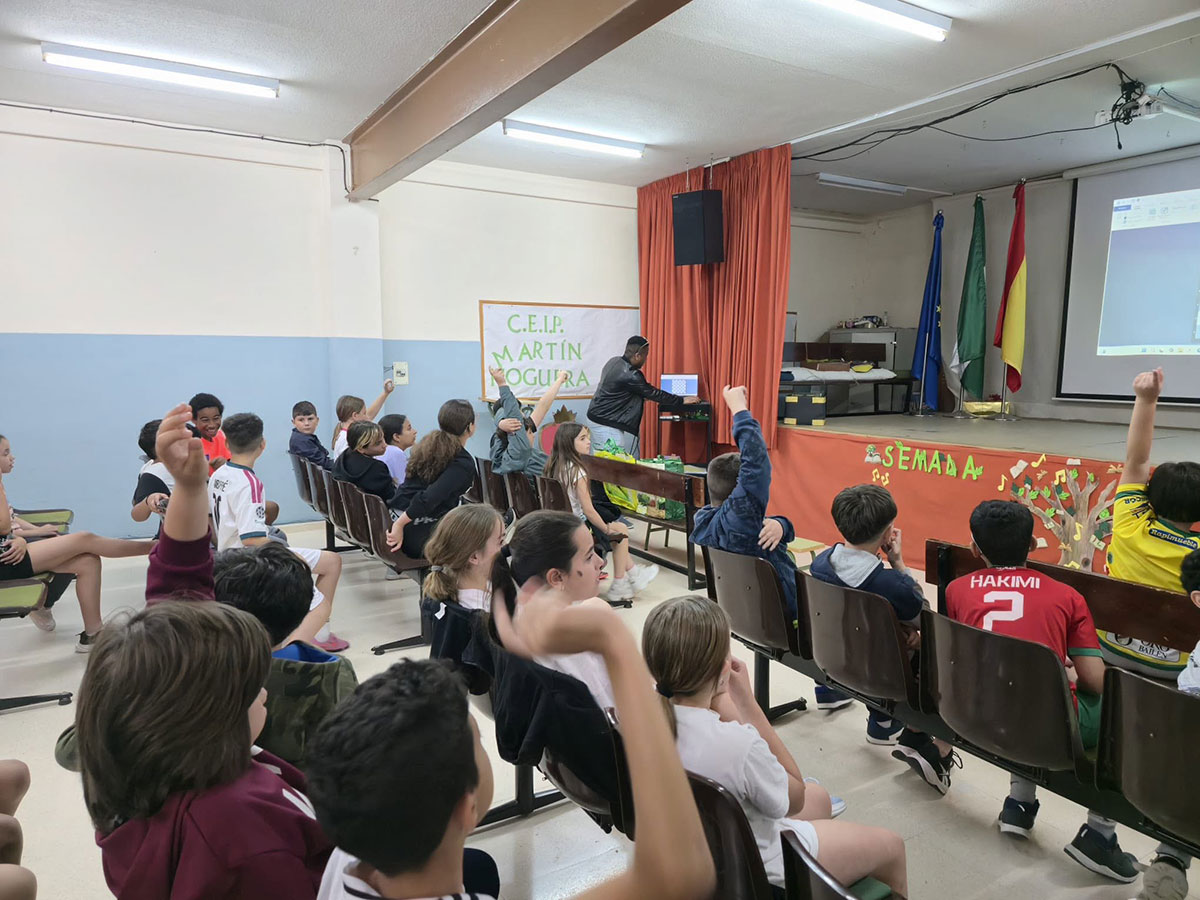 002 Colegio Martin Noguera