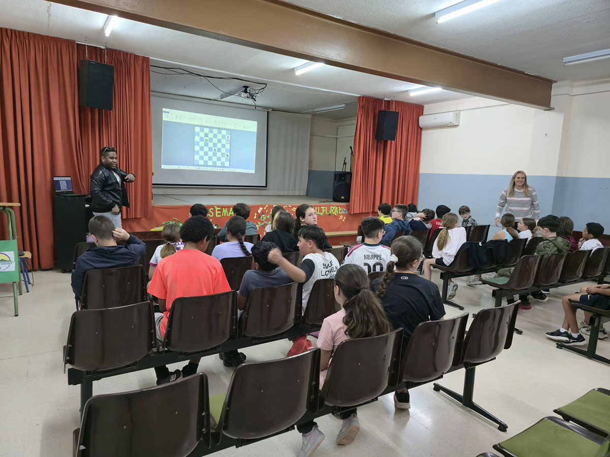 010 Colegio Martin Noguera