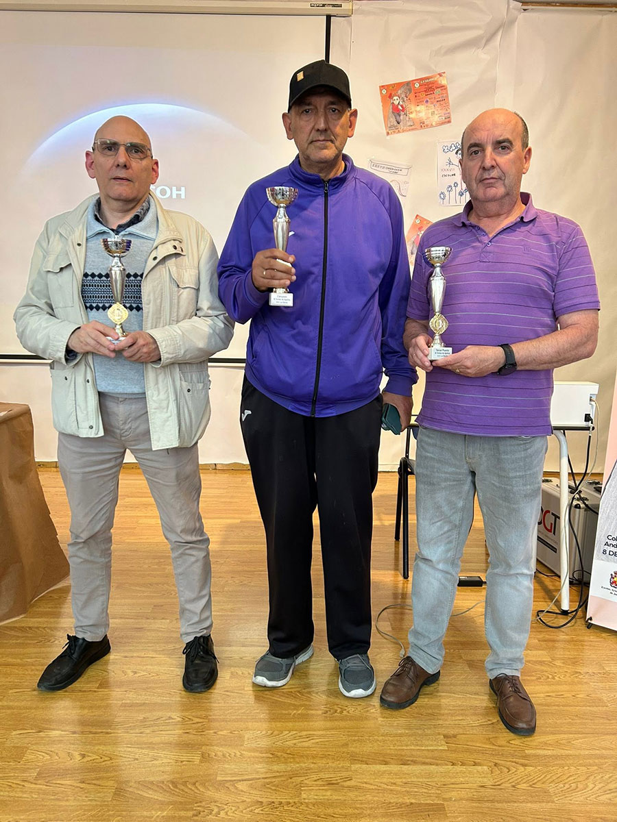 001 Iii Torneo De Ajedrez La Gloria En El Colegio Andres De Vandelvira